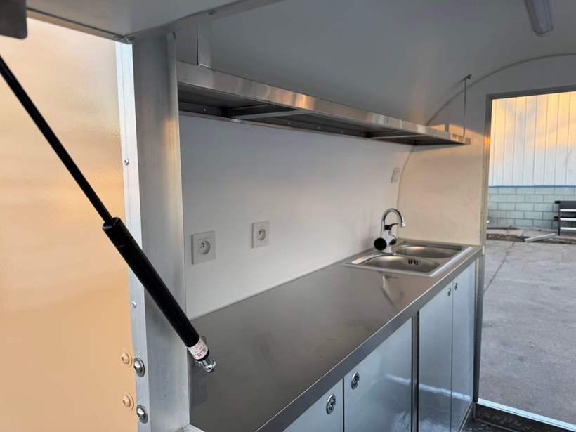 Évier et étagère inox